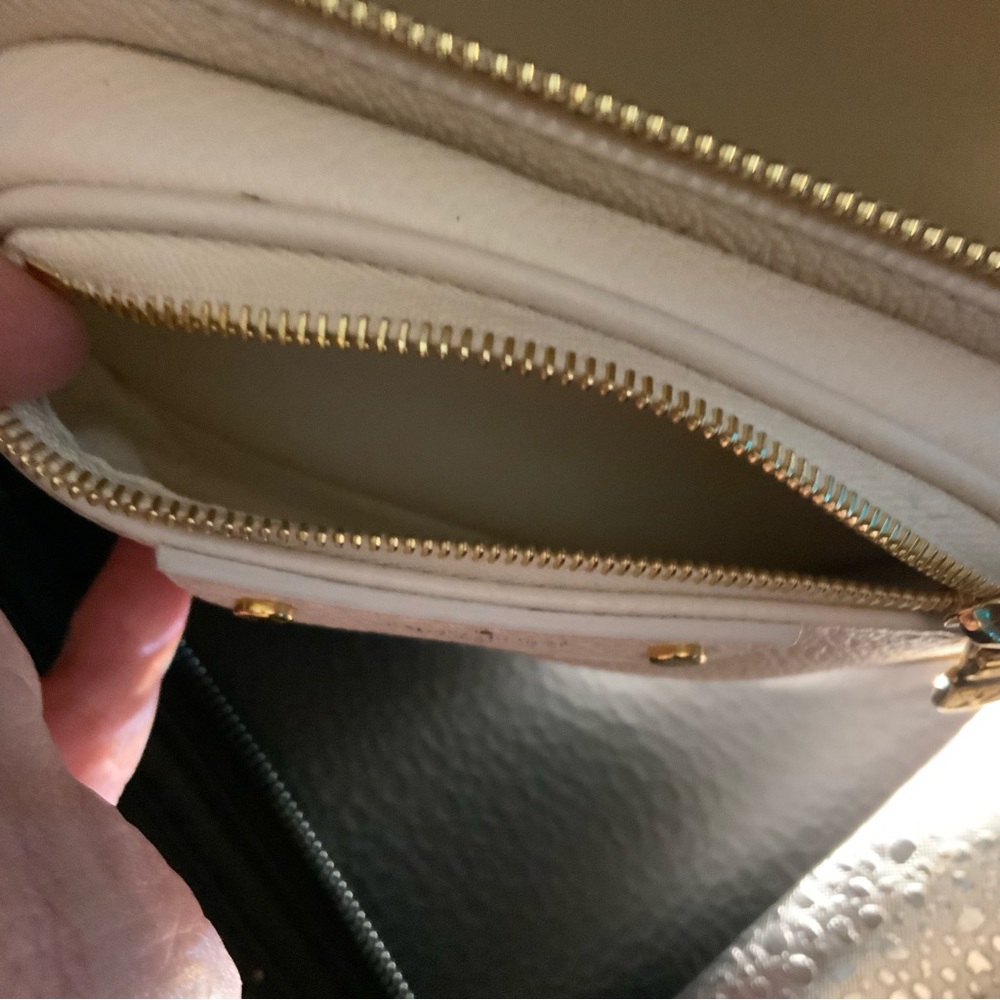 LOUIS VUITTON BUMBAG MINI MONOGRAM By The Pool *Excellent Condition* - Picture 10 of 12